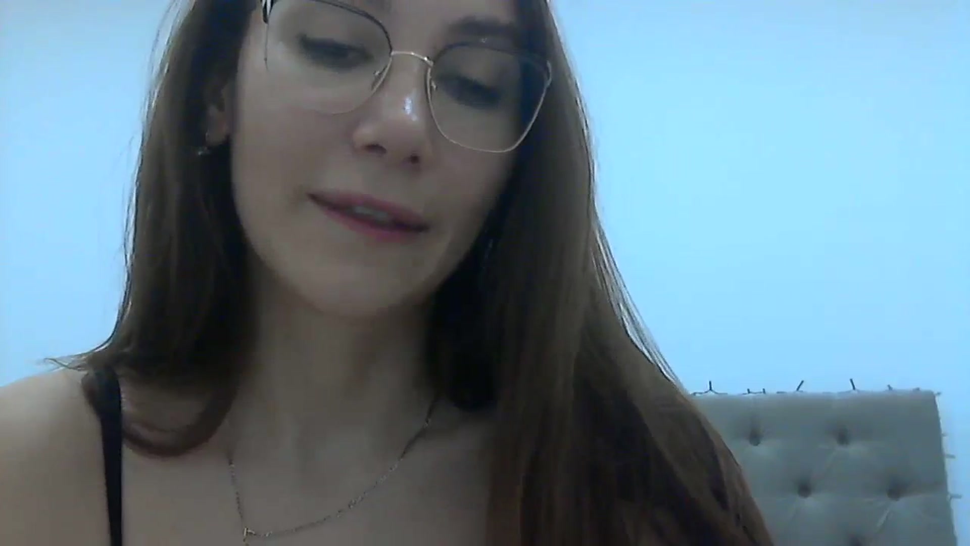 Gallery image thumbnail from HappinessInMe's myfreecams stream on, 01/29/2024, 15:41 image 13 of 20