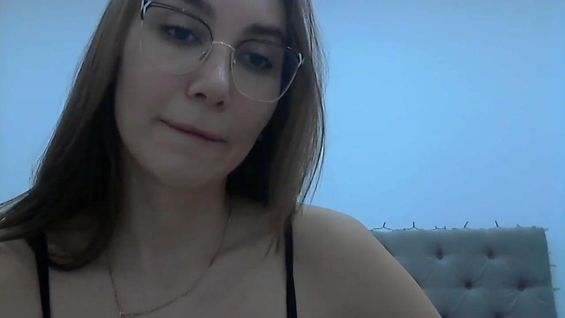 Gallery image thumbnail from HappinessInMe's myfreecams stream on, 01/29/2024, 15:41 image 14 of 20