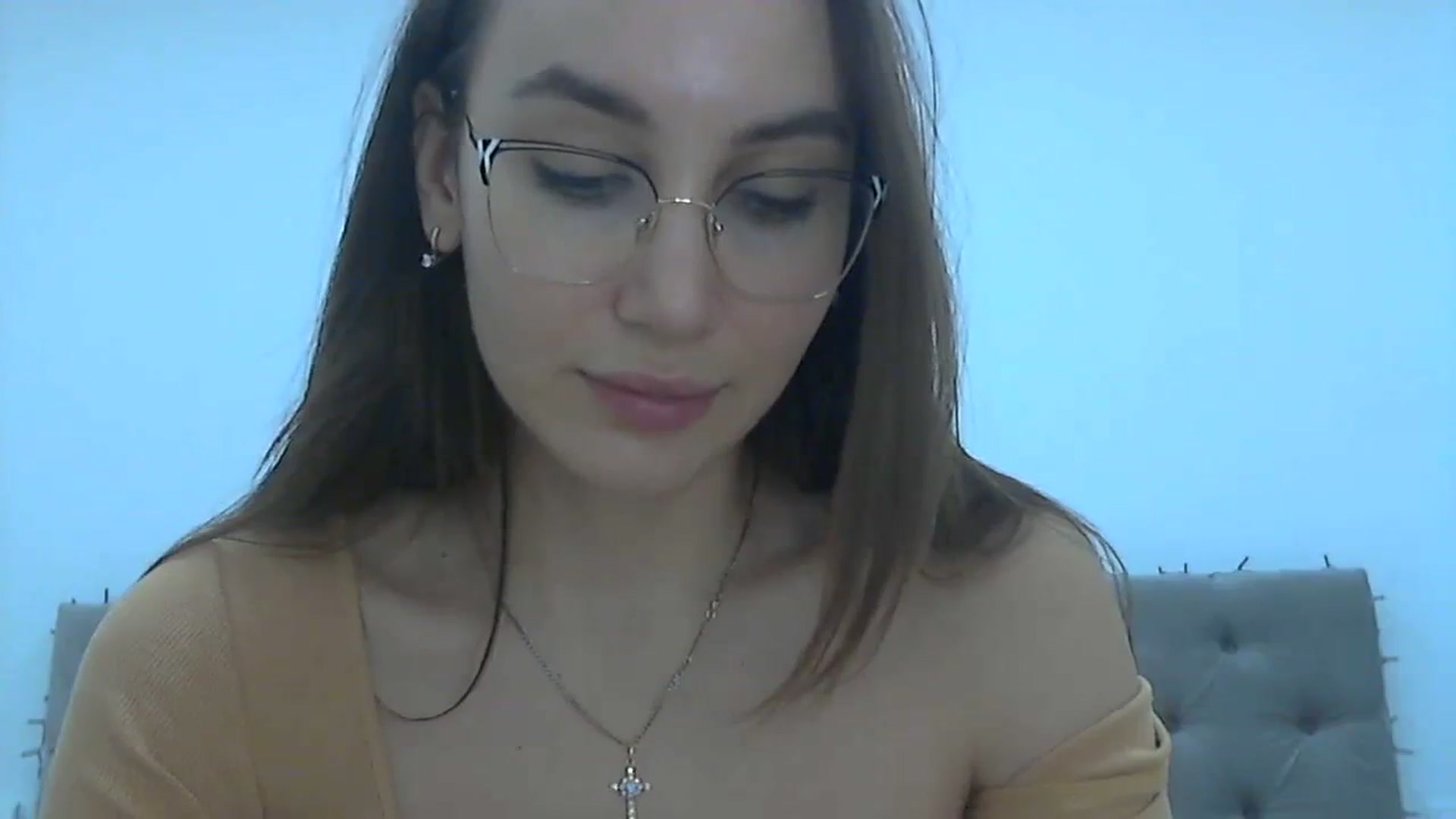 Gallery image thumbnail from HappinessInMe's myfreecams stream on, 02/04/2024, 20:05 image 2 of 20