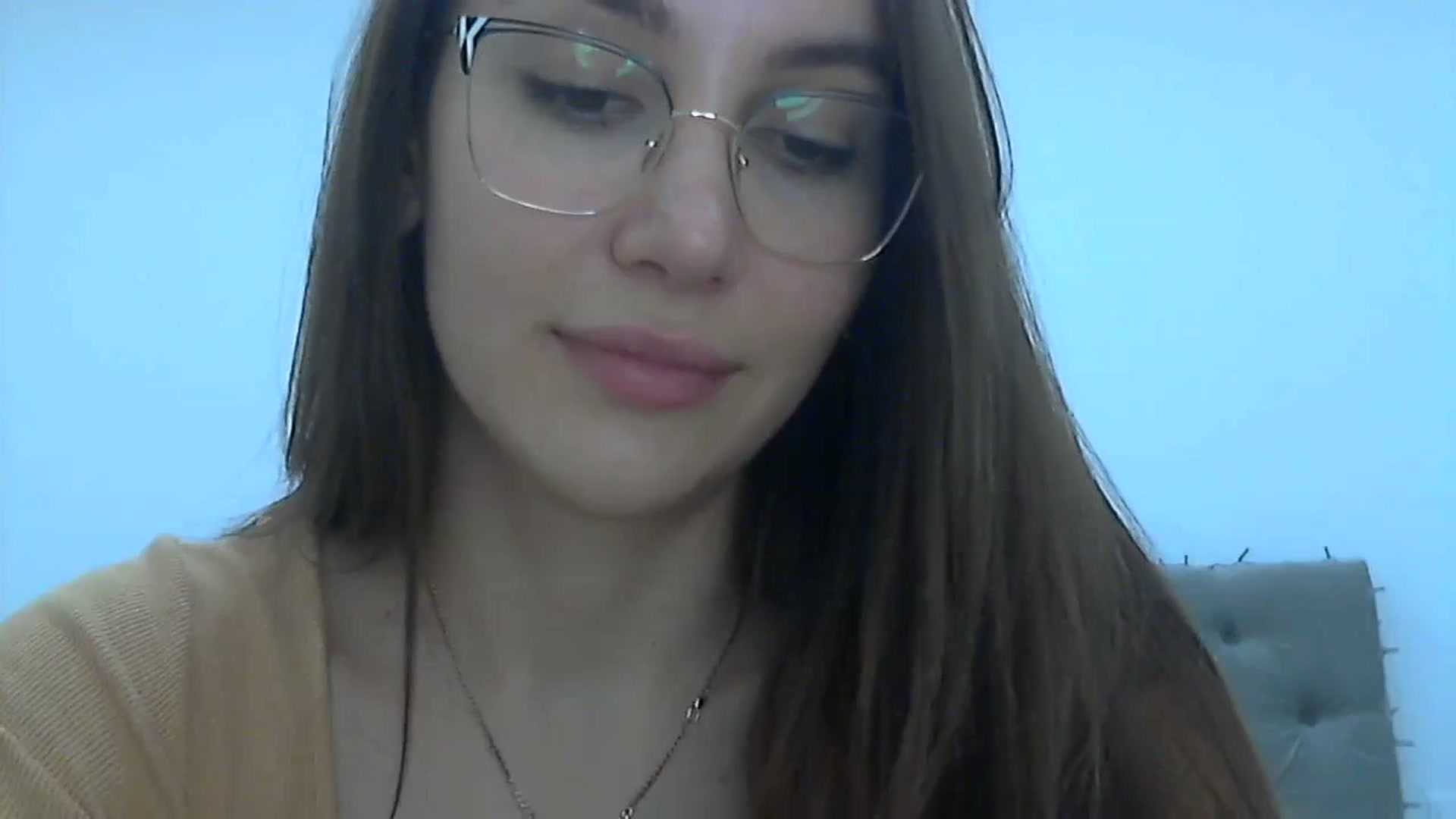Gallery image thumbnail from HappinessInMe's myfreecams stream on, 02/04/2024, 20:05 image 18 of 20
