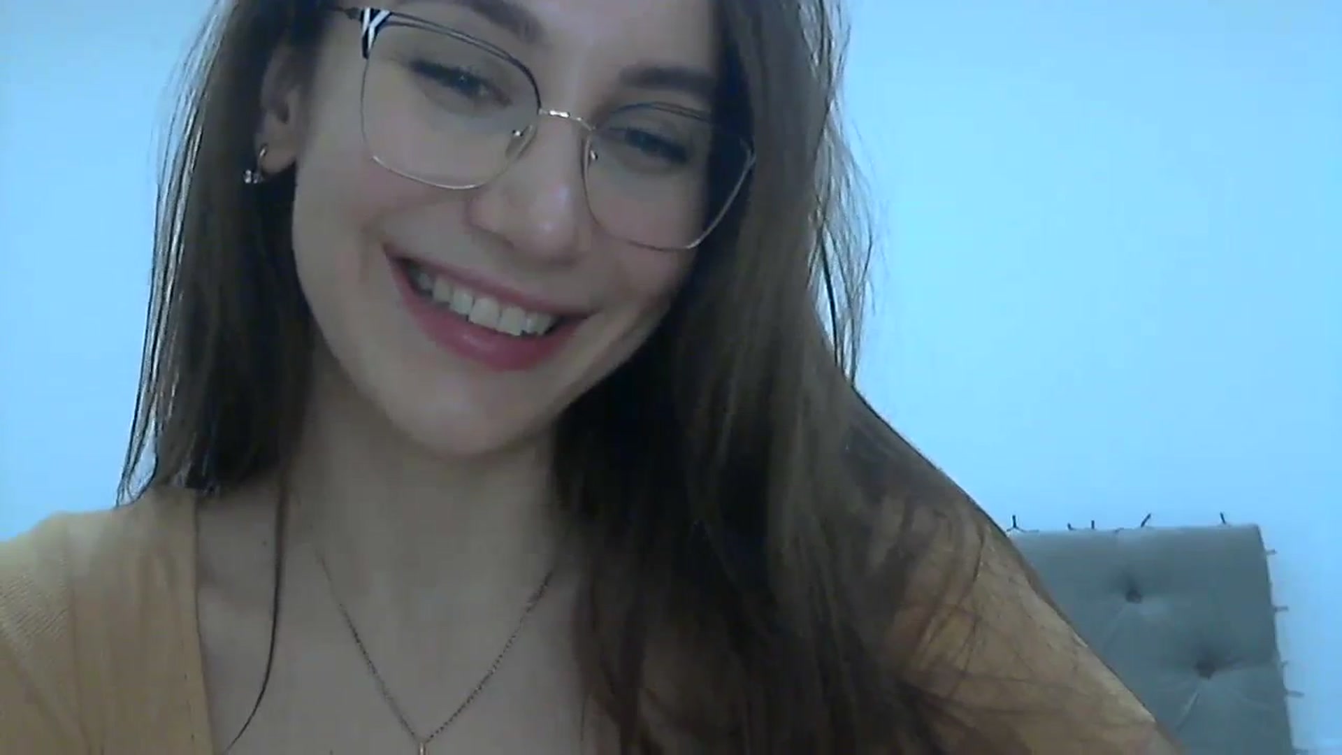 Gallery image thumbnail from HappinessInMe's myfreecams stream on, 02/04/2024, 20:05 image 12 of 20