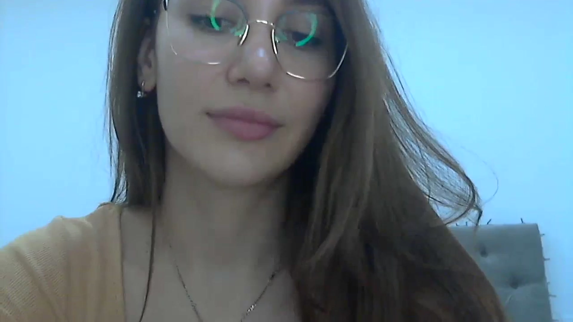 Gallery image thumbnail from HappinessInMe's myfreecams stream on, 02/04/2024, 20:05 image 10 of 20