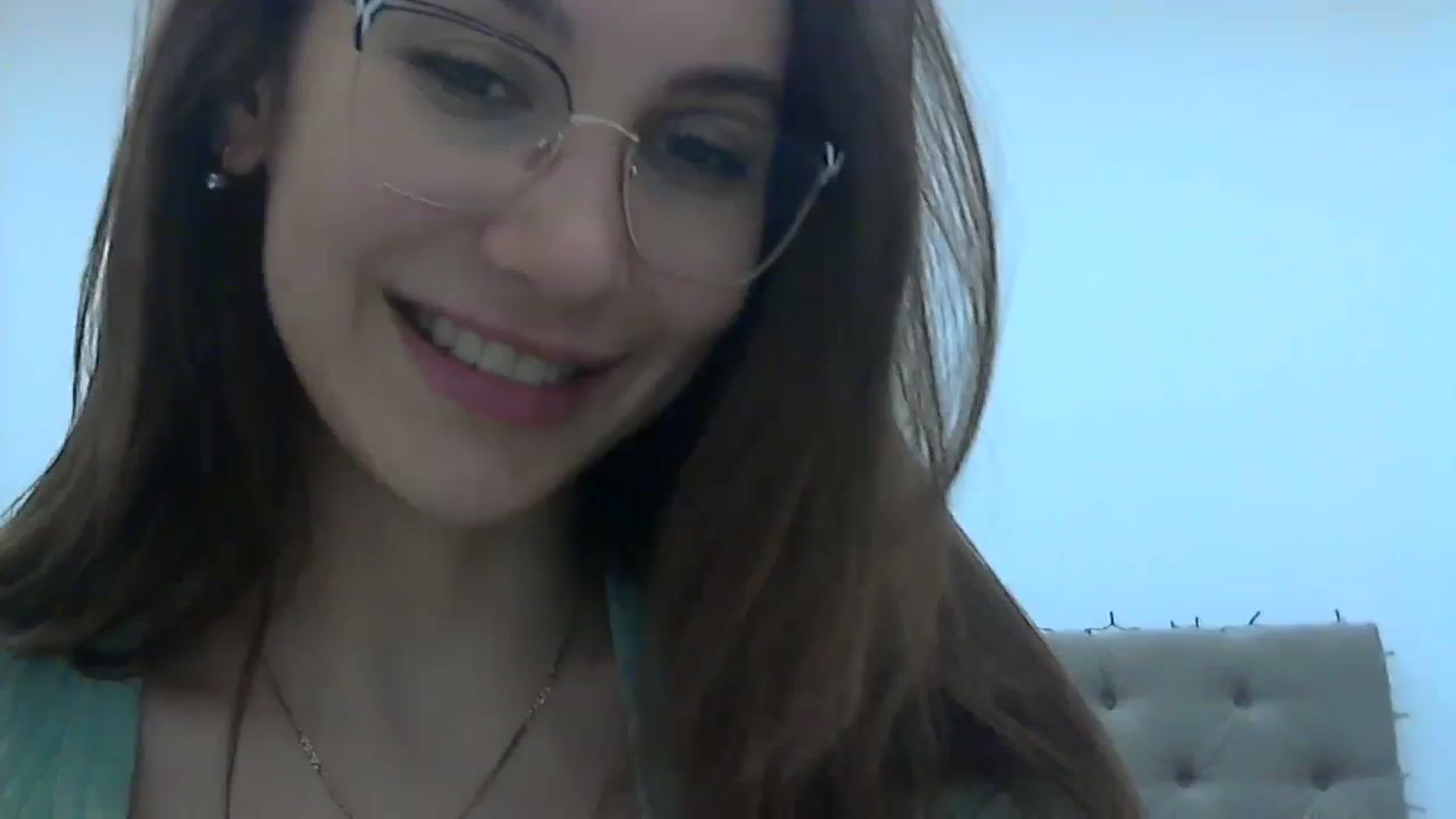 Gallery image thumbnail from HappinessInMe's myfreecams stream on, 02/08/2024, 16:12 image 4 of 20