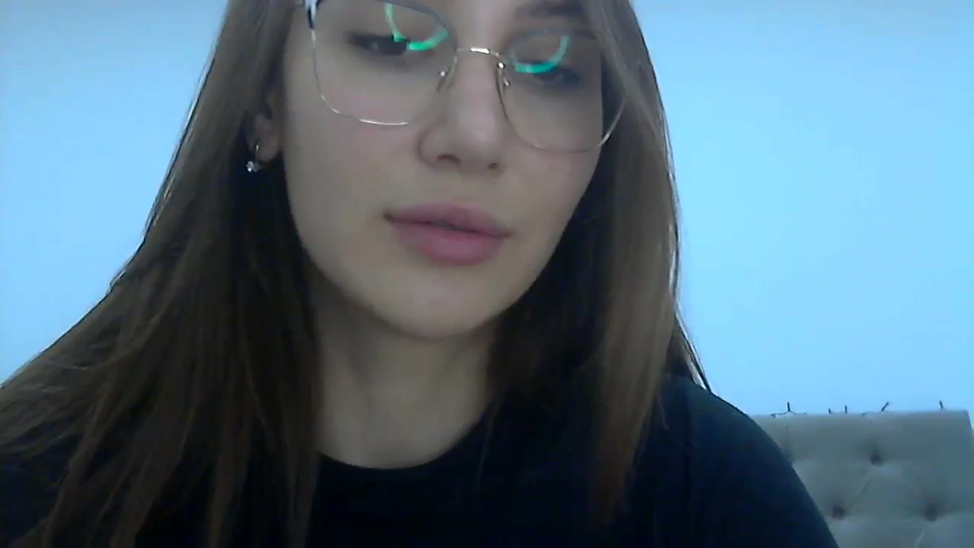 Gallery image thumbnail from HappinessInMe's myfreecams stream on, 02/09/2024, 15:29 image 9 of 20