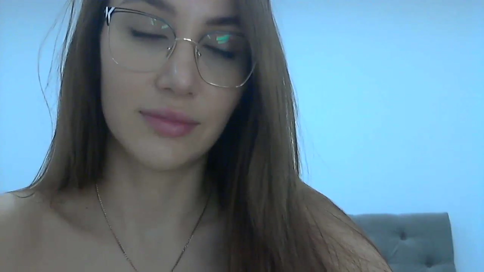 Gallery image thumbnail from HappinessInMe's myfreecams stream on, 02/24/2024, 15:38 image 12 of 20