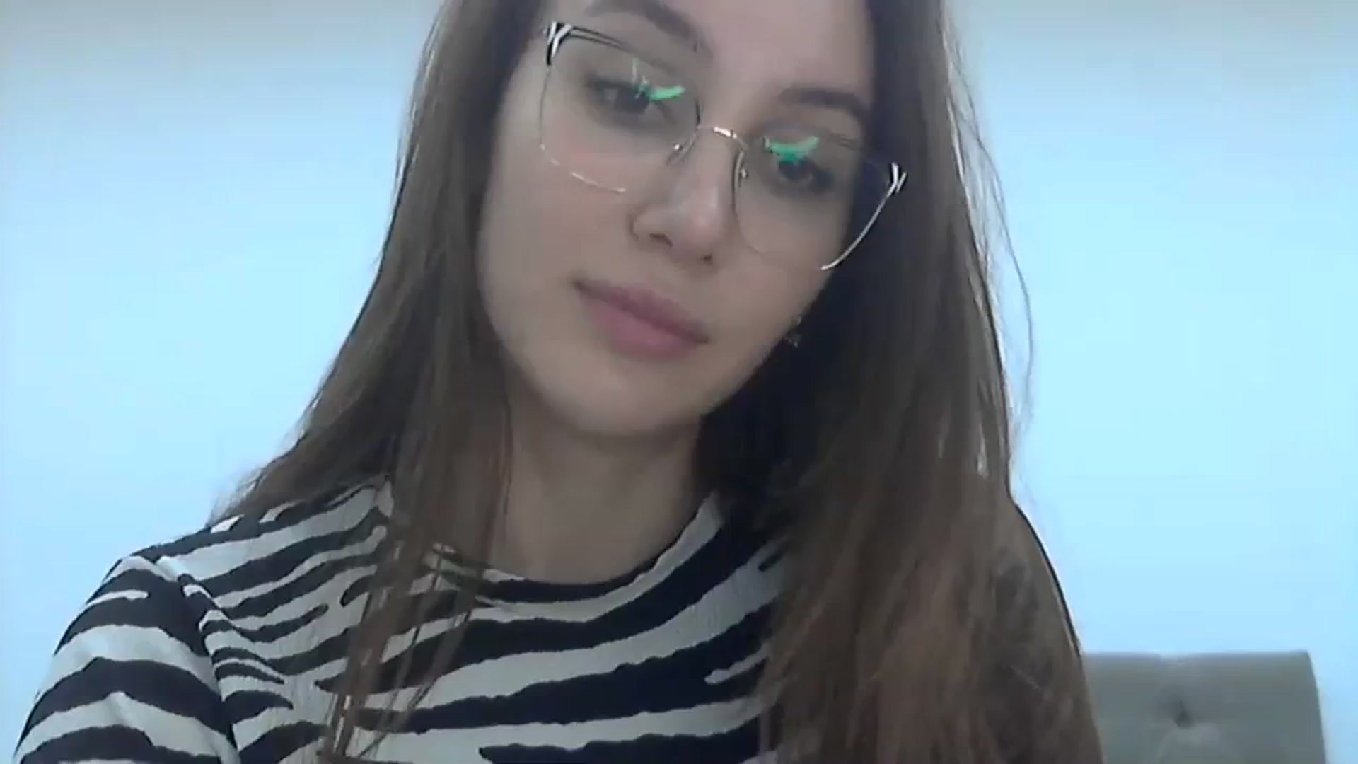 Gallery image thumbnail from HappinessInMe's myfreecams stream on, 02/25/2024, 15:45 image 7 of 20