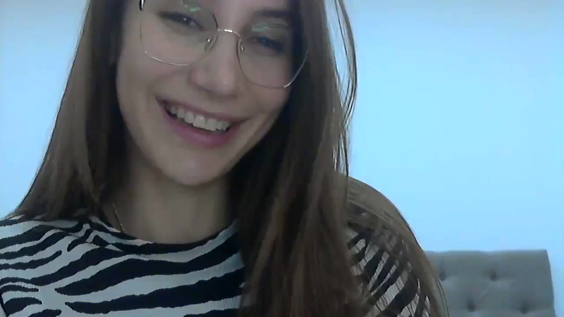 Gallery image thumbnail from HappinessInMe's myfreecams stream on, 02/25/2024, 15:45 image 11 of 20