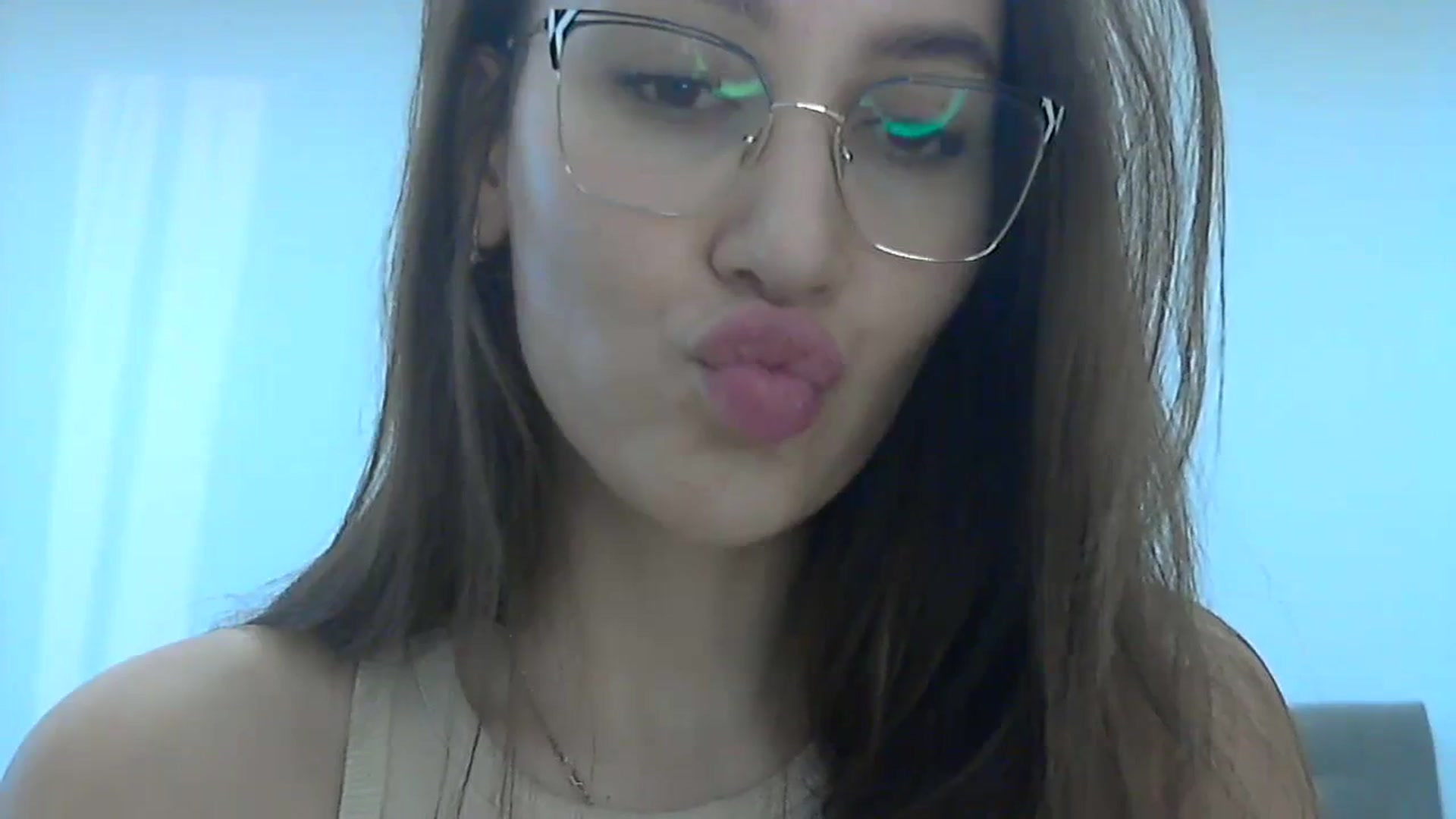 Gallery image thumbnail from HappinessInMe's myfreecams stream on, 03/09/2024, 15:42 image 5 of 20