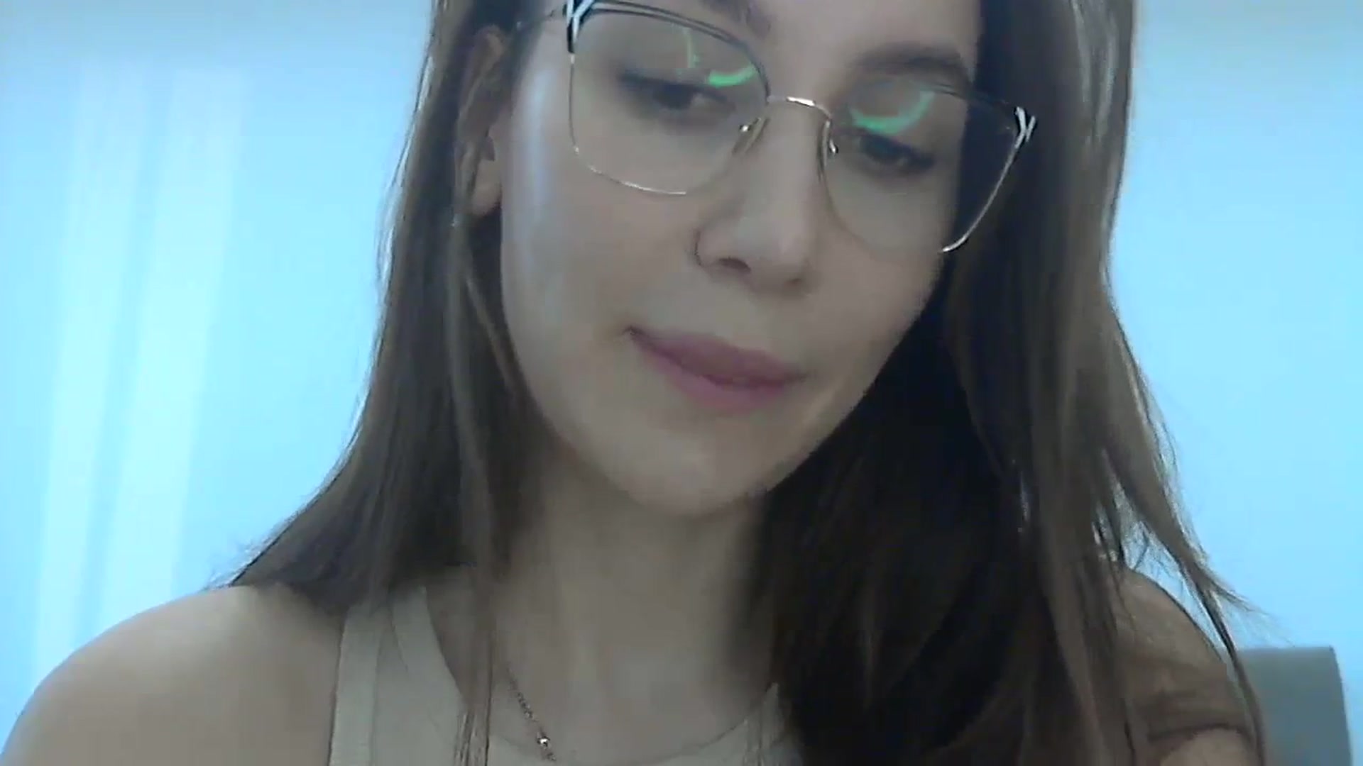 Gallery image thumbnail from HappinessInMe's myfreecams stream on, 03/09/2024, 15:42 image 4 of 20