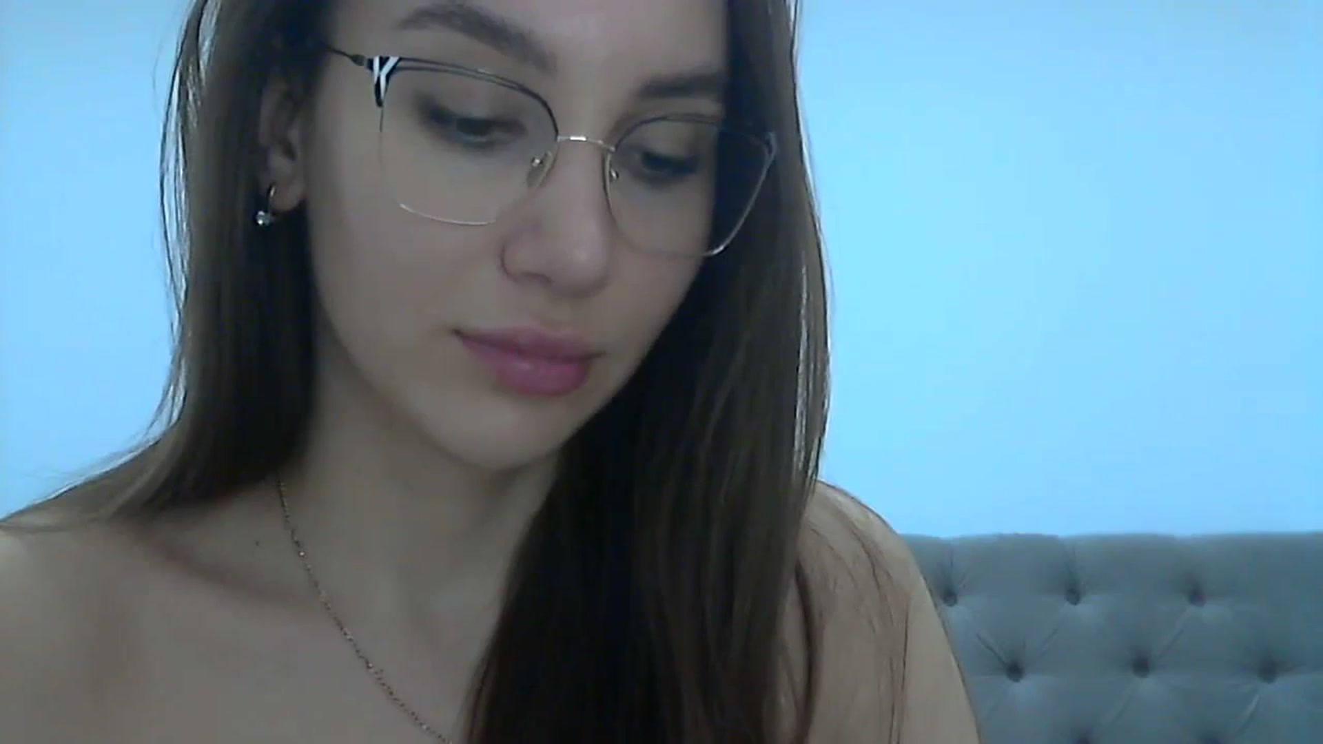 Gallery image thumbnail from HappinessInMe's myfreecams stream on, 03/19/2024, 16:10 image 5 of 20