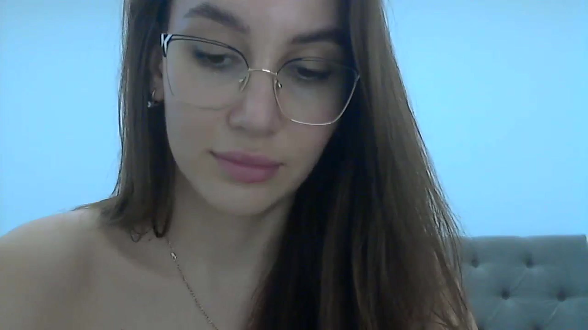 Gallery image thumbnail from HappinessInMe's myfreecams stream on, 03/19/2024, 16:10 image 15 of 20