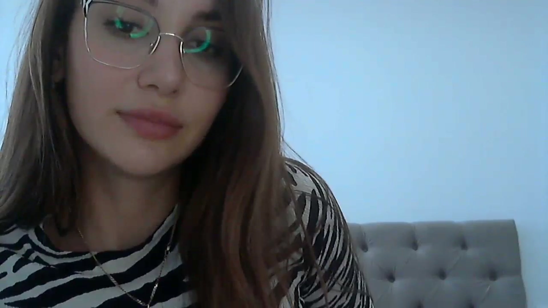 Gallery image thumbnail from HappinessInMe's myfreecams stream on, 04/08/2024, 14:53 image 2 of 20