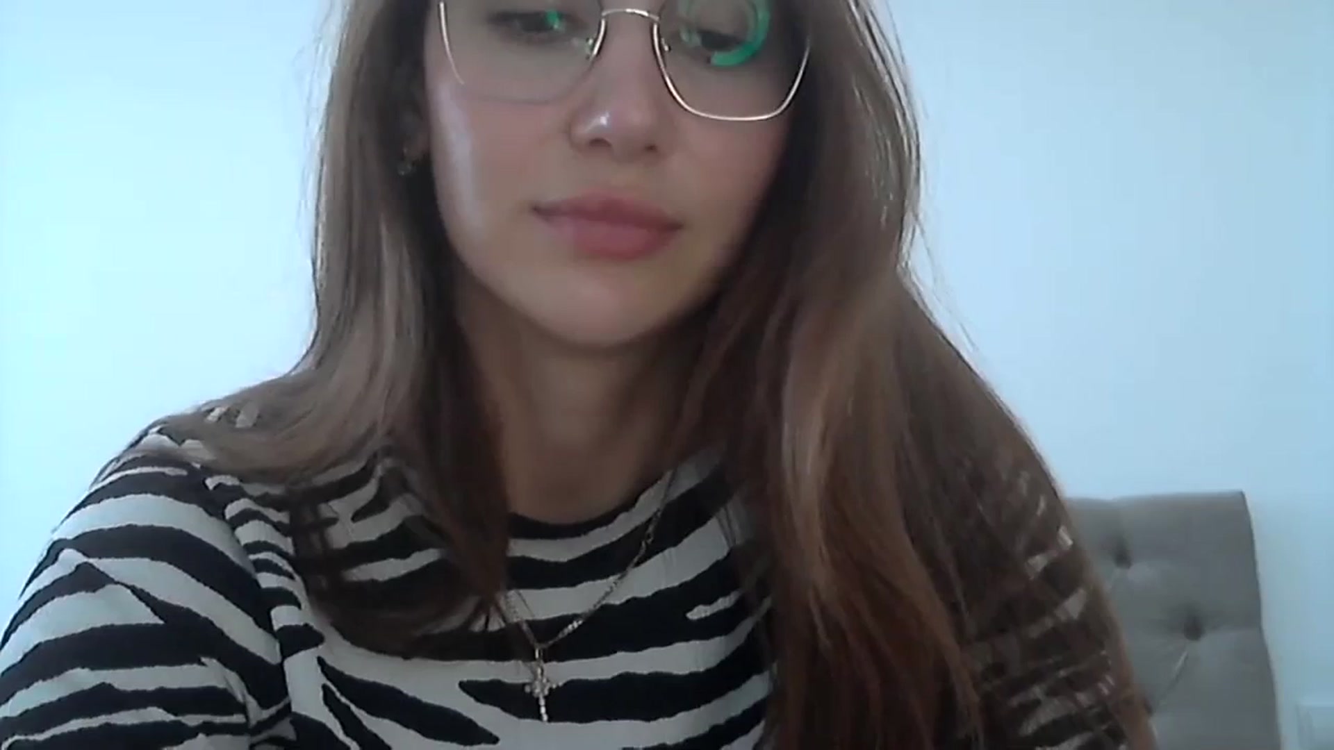 Gallery image thumbnail from HappinessInMe's myfreecams stream on, 04/08/2024, 14:53 image 6 of 20