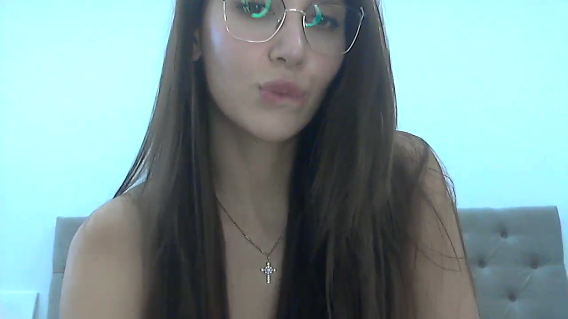 Gallery image thumbnail from HappinessInMe's myfreecams stream on, 04/25/2024, 14:50 image 7 of 20