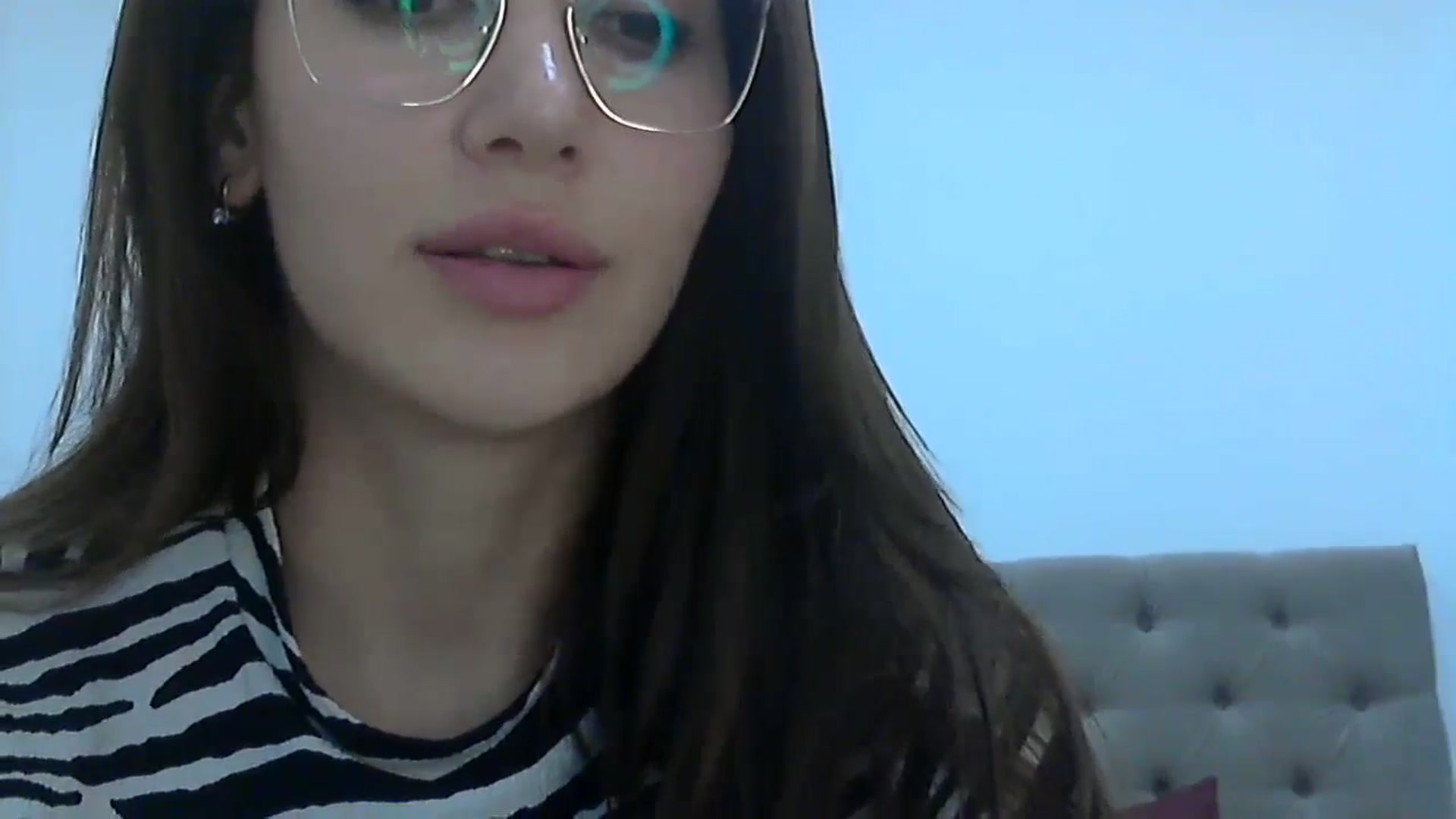 Gallery image thumbnail from HappinessInMe's myfreecams stream on, 04/27/2024, 19:23 image 14 of 20