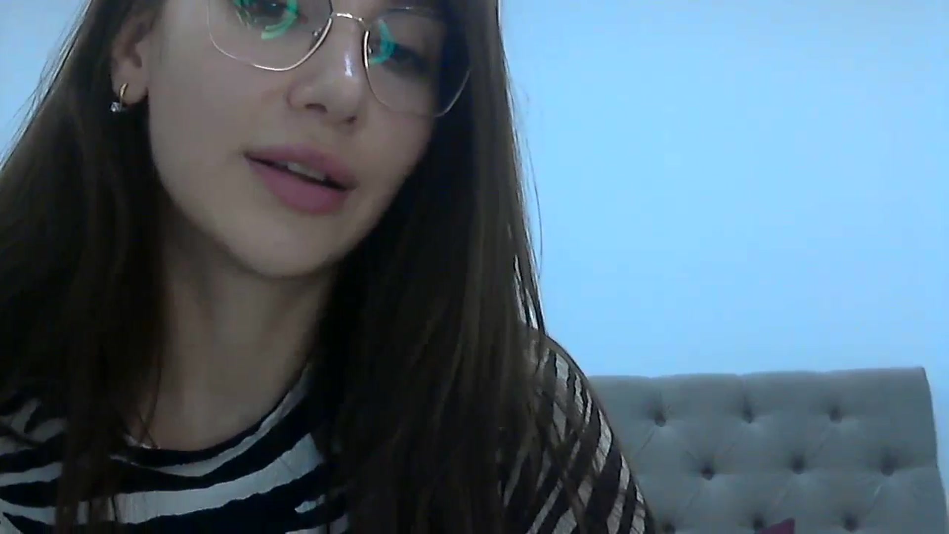 Gallery image thumbnail from HappinessInMe's myfreecams stream on, 04/27/2024, 19:23 image 11 of 20