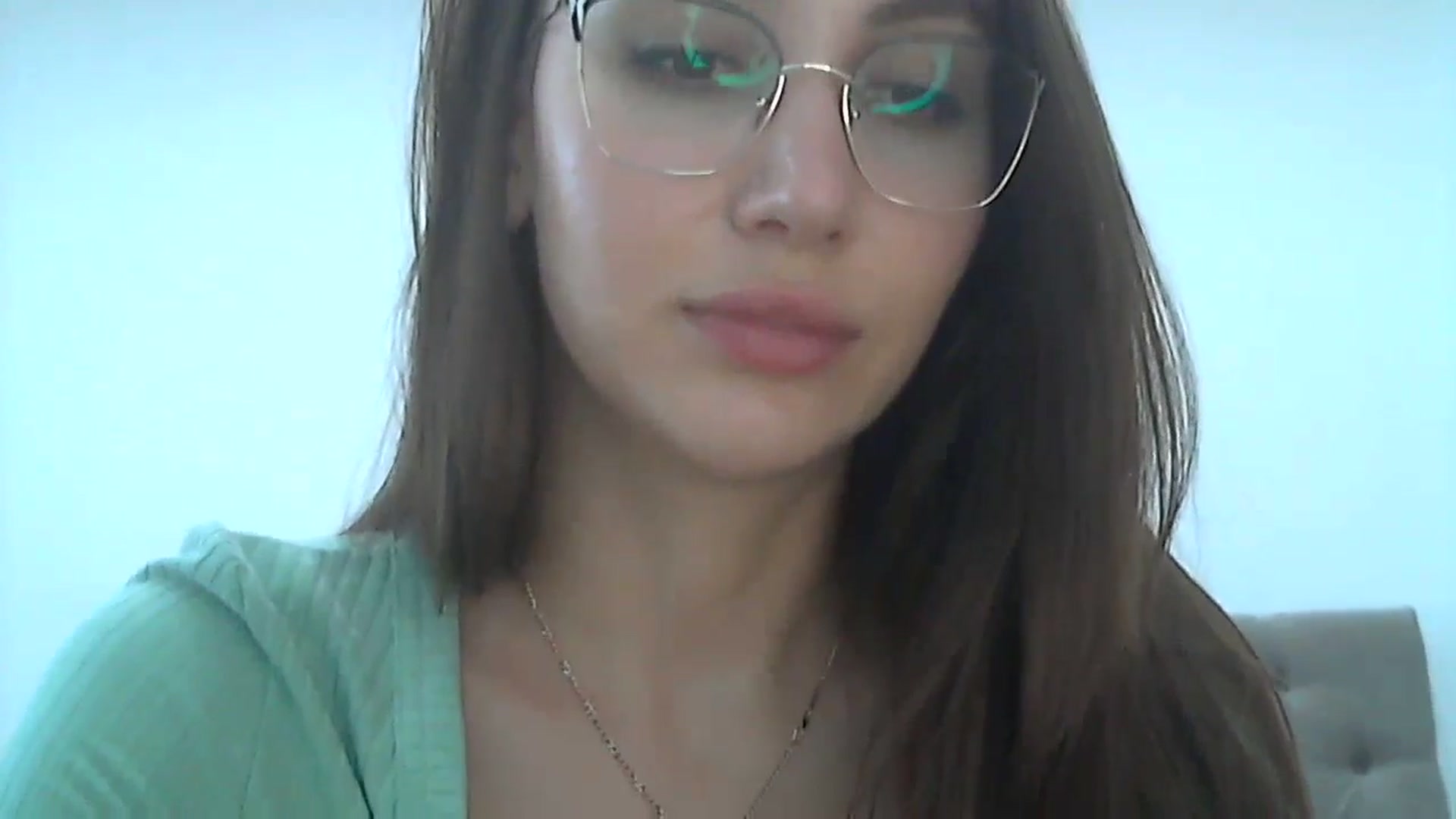 Gallery image thumbnail from HappinessInMe's myfreecams stream on, 04/28/2024, 16:50 image 15 of 20