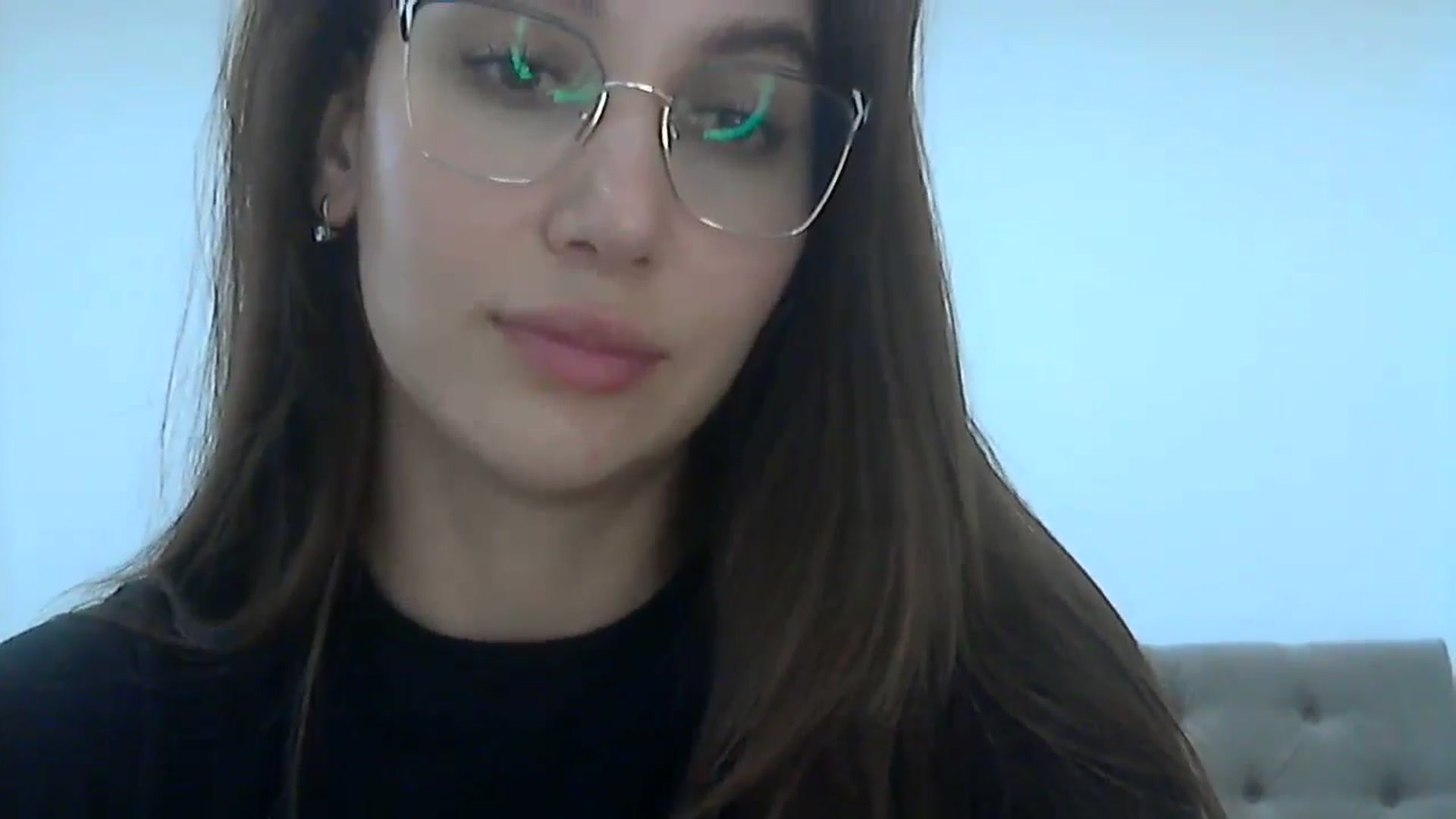 Gallery image thumbnail from HappinessInMe's myfreecams stream on, 05/06/2024, 14:36 image 8 of 20