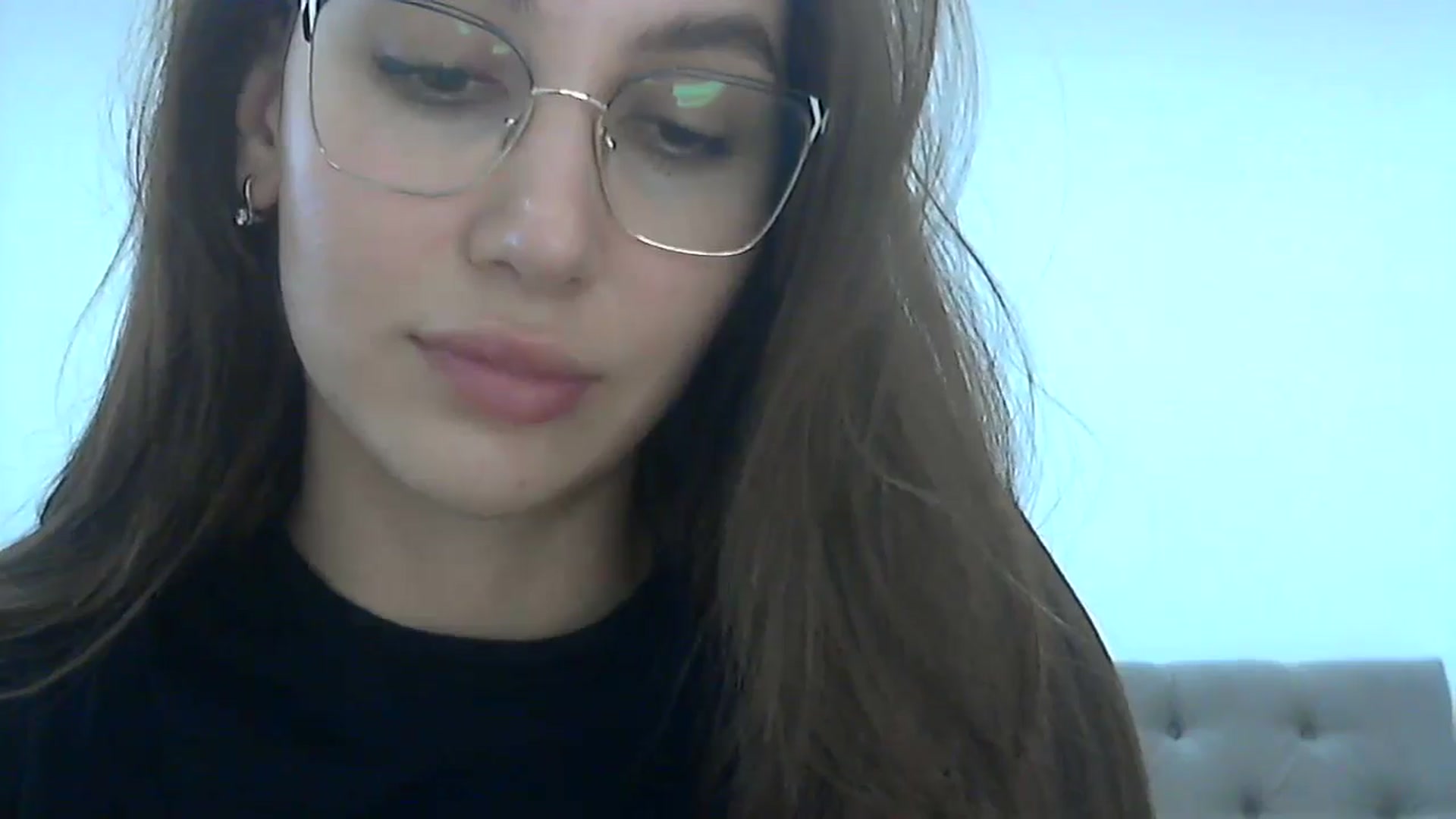 Gallery image thumbnail from HappinessInMe's myfreecams stream on, 05/06/2024, 14:36 image 3 of 20