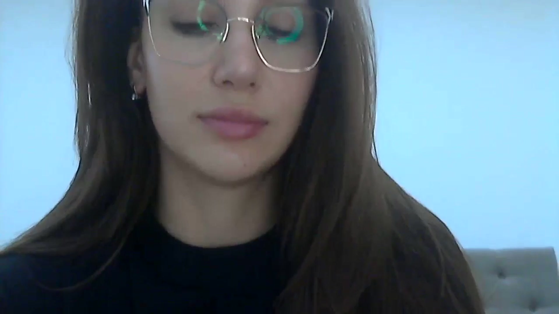Gallery image thumbnail from HappinessInMe's myfreecams stream on, 05/06/2024, 14:36 image 4 of 20