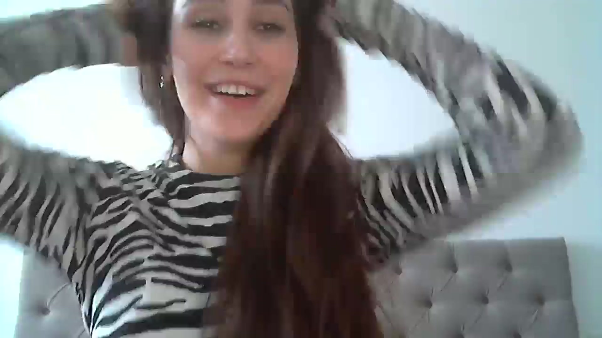 Gallery image thumbnail from HappinessInMe's myfreecams stream on, 05/27/2024, 14:38 image 11 of 20