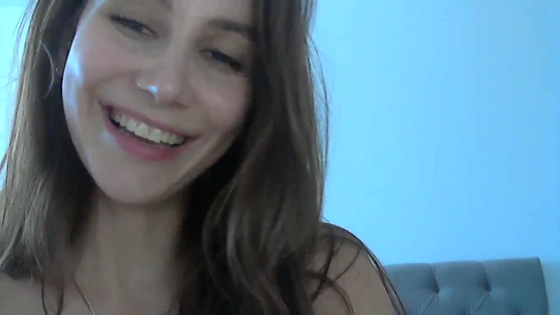 Gallery image thumbnail from HappinessInMe's myfreecams stream on, 05/27/2024, 14:38 image 16 of 20