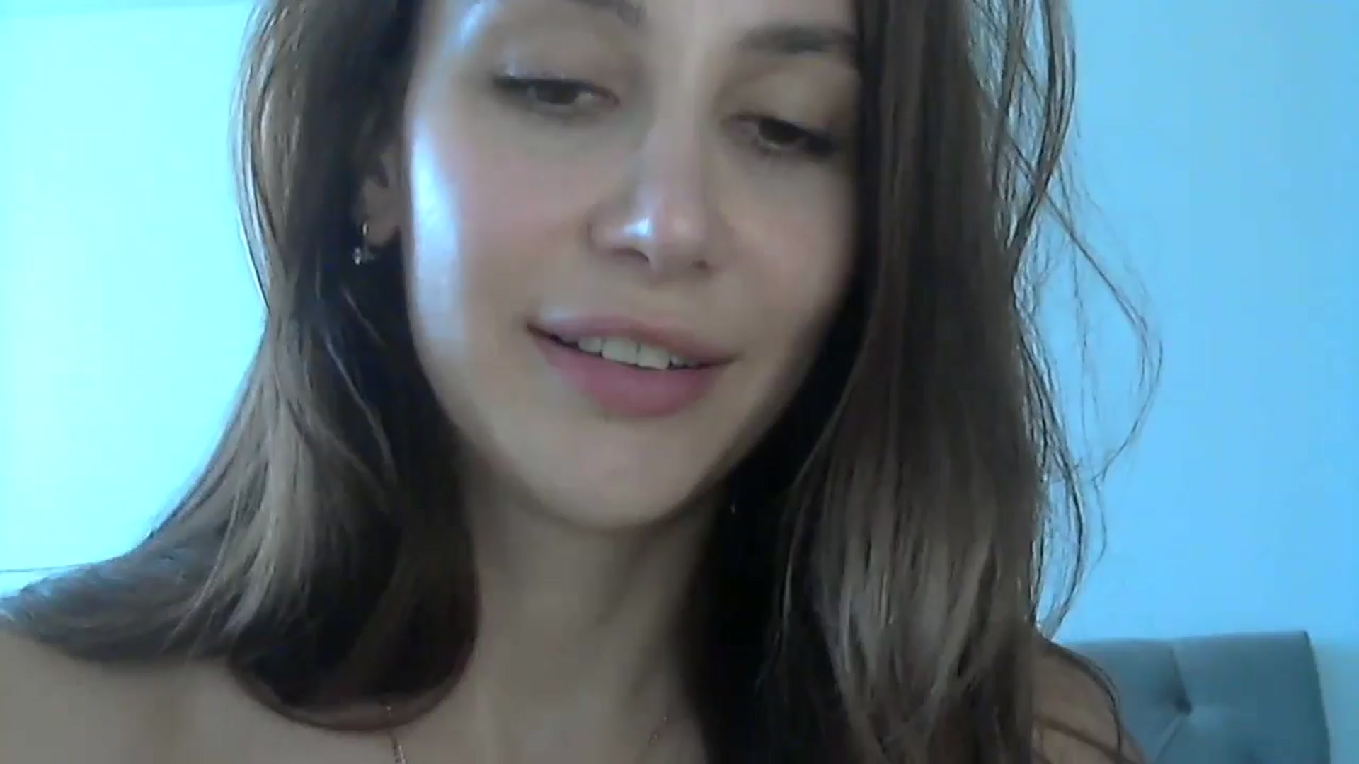 Gallery image thumbnail from HappinessInMe's myfreecams stream on, 05/27/2024, 14:38 image 17 of 20