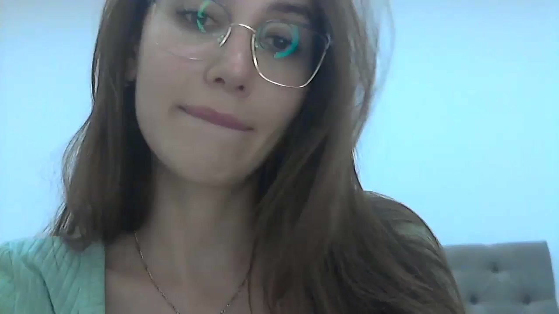 Gallery image thumbnail from HappinessInMe's myfreecams stream on, 05/28/2024, 19:34 image 1 of 20