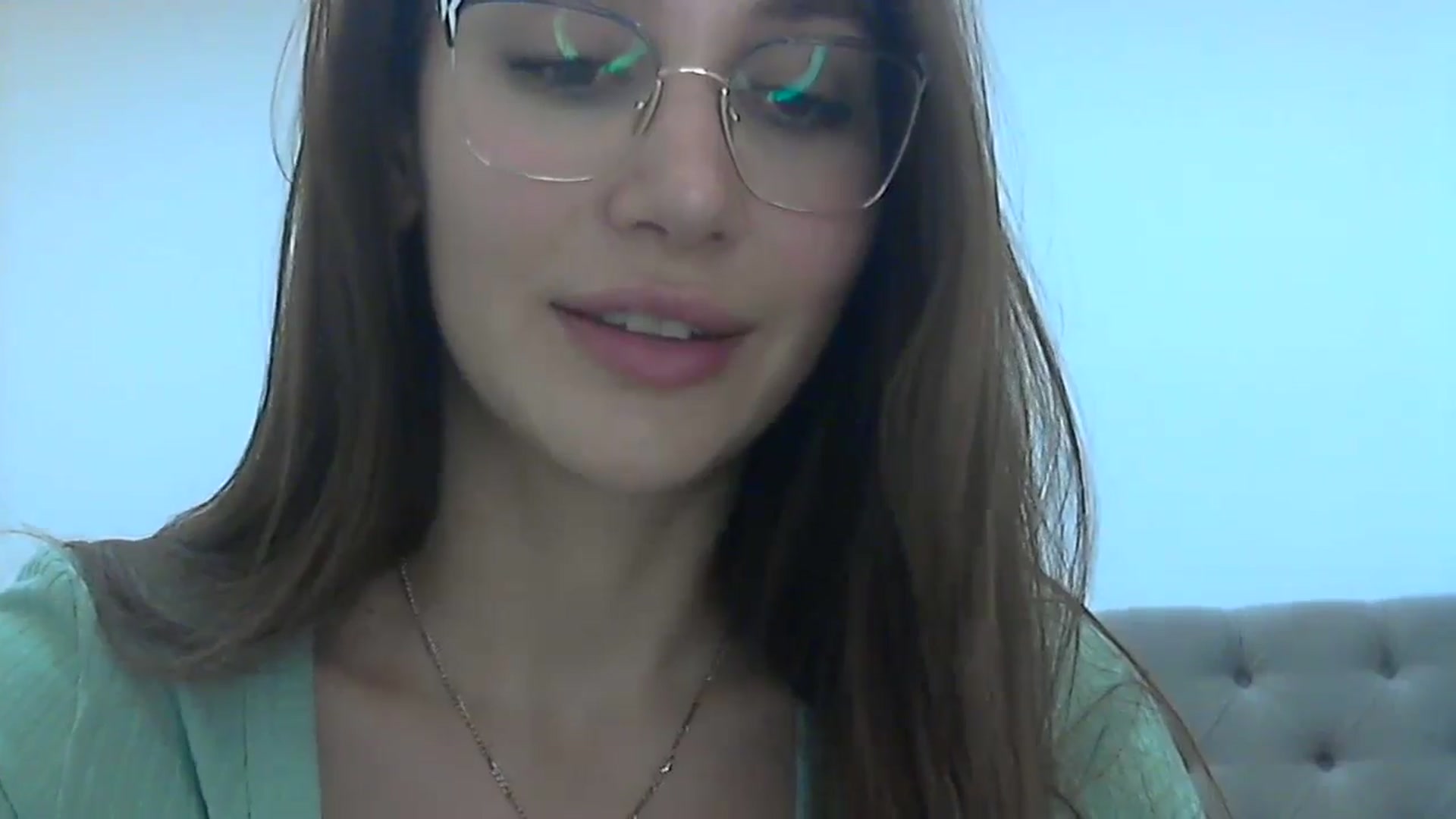 Gallery image thumbnail from HappinessInMe's myfreecams stream on, 05/28/2024, 19:34 image 13 of 20