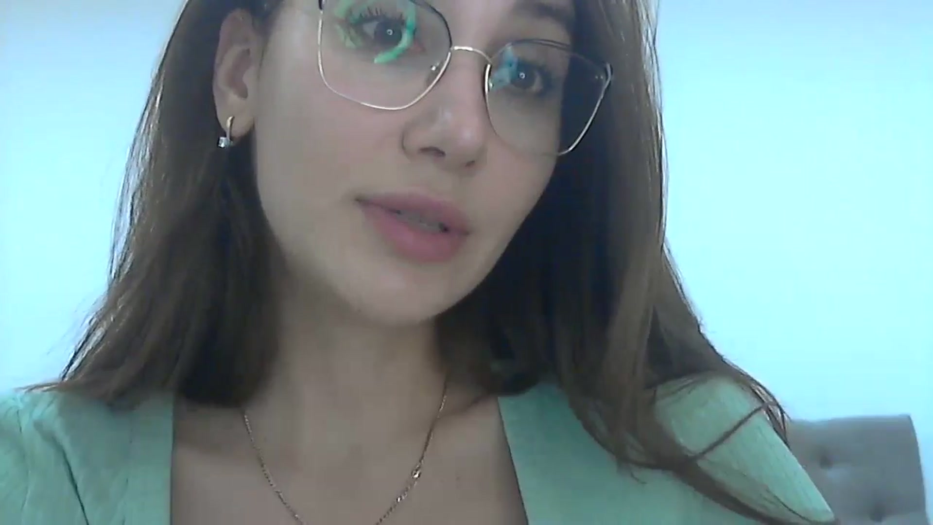 Gallery image thumbnail from HappinessInMe's myfreecams stream on, 05/28/2024, 19:34 image 2 of 20