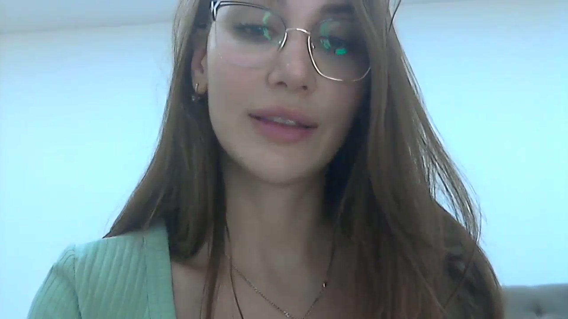 Gallery image thumbnail from HappinessInMe's myfreecams stream on, 05/28/2024, 20:24 image 16 of 20