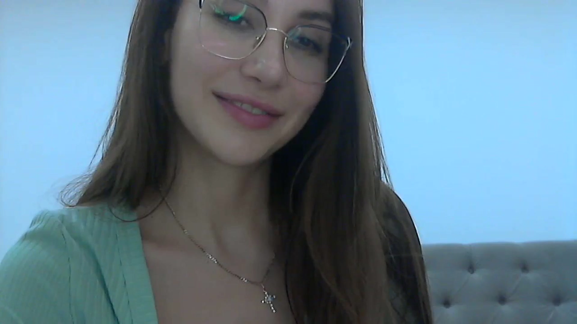 Gallery image thumbnail from HappinessInMe's myfreecams stream on, 05/28/2024, 20:24 image 18 of 20