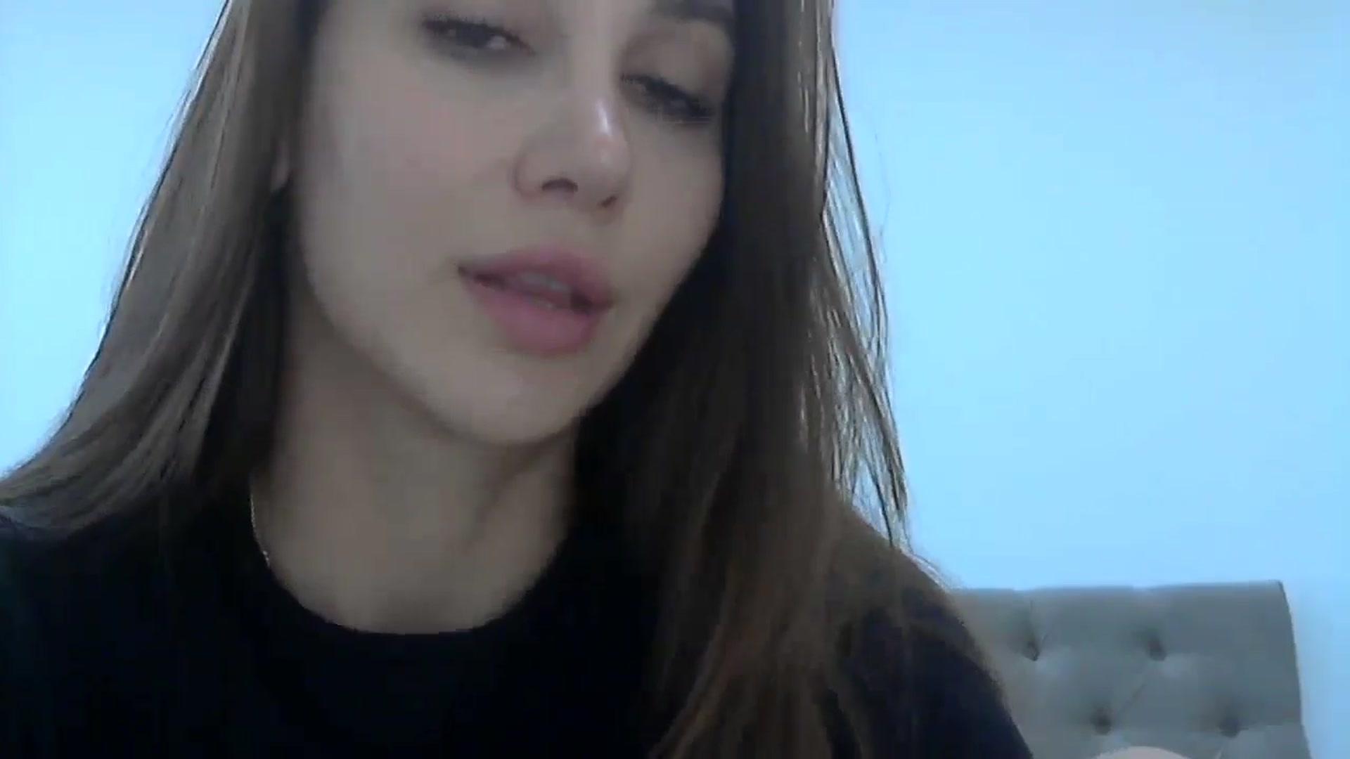 Gallery image thumbnail from HappinessInMe's myfreecams stream on, 05/29/2024, 15:00 image 13 of 20
