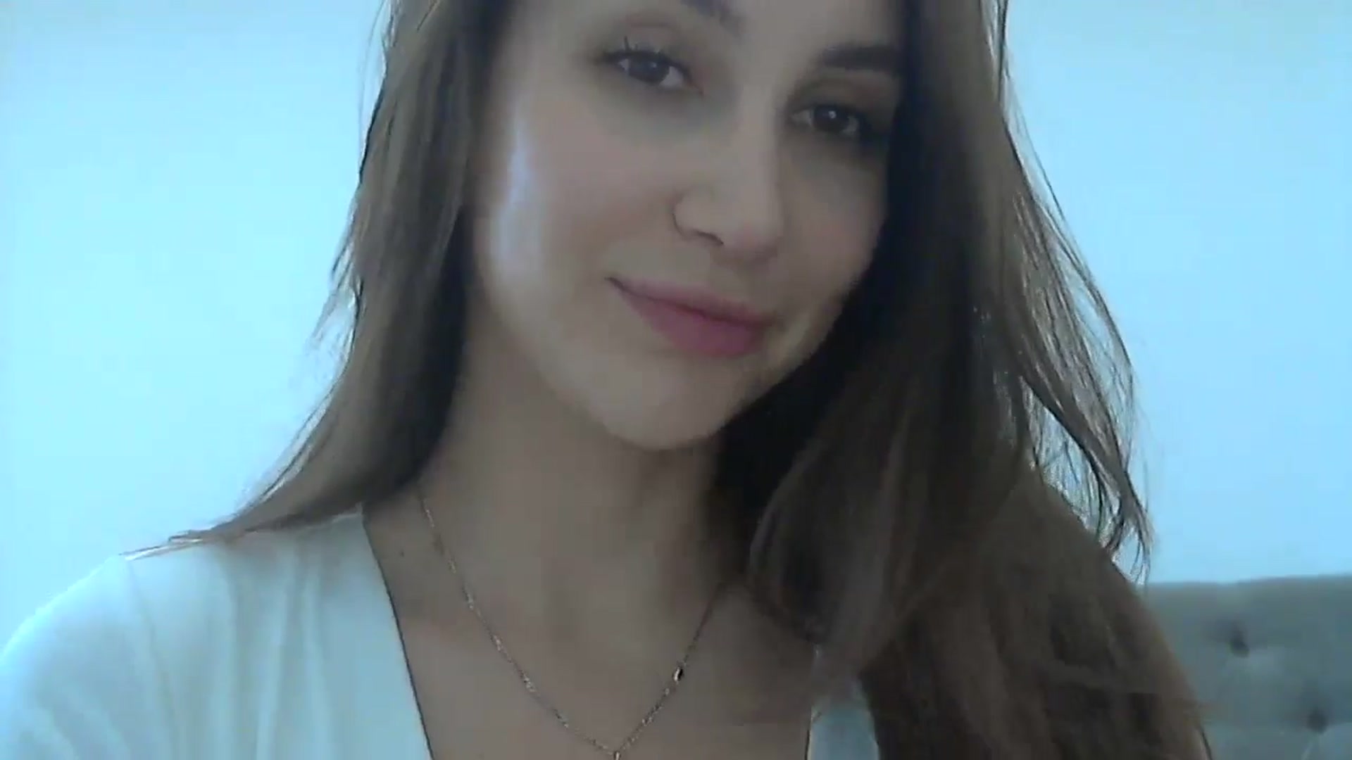Gallery image thumbnail from HappinessInMe's myfreecams stream on, 05/31/2024, 14:52 image 13 of 20
