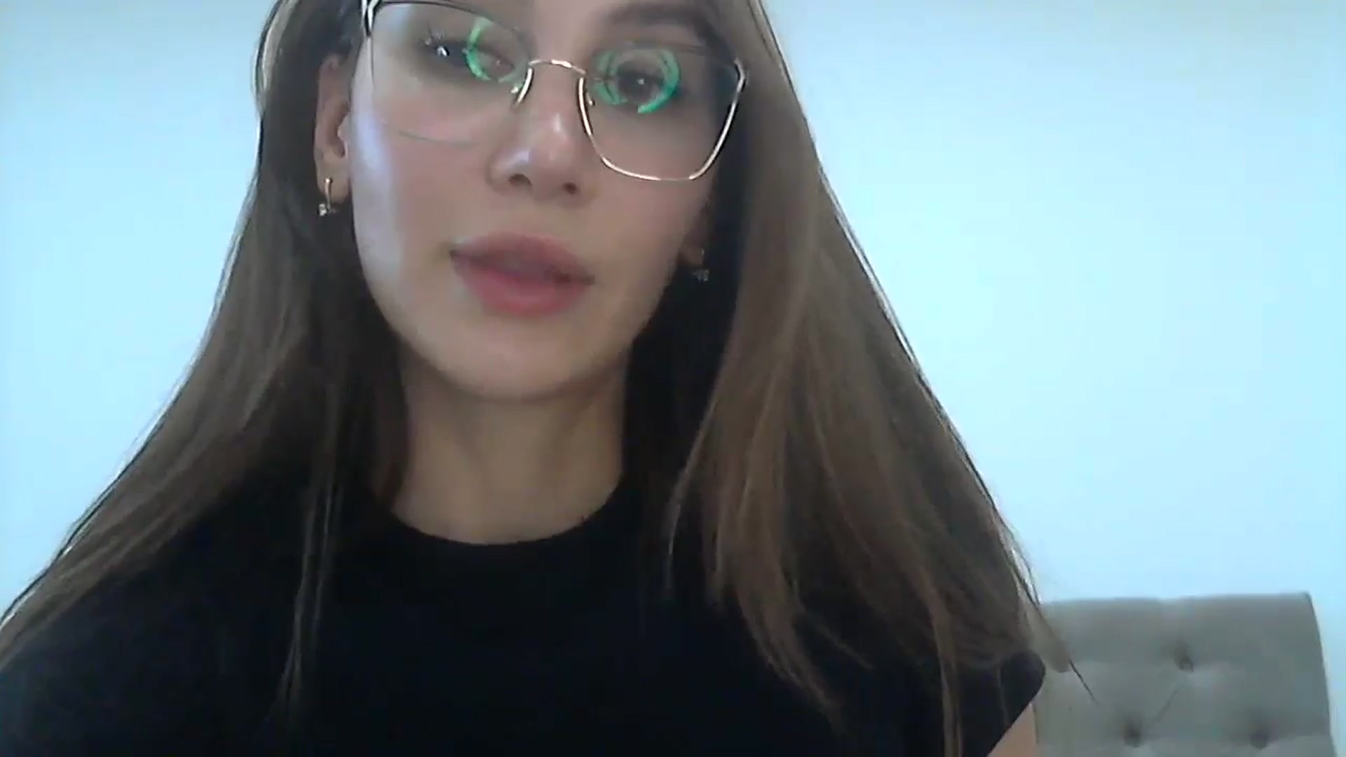 Gallery image thumbnail from HappinessInMe's myfreecams stream on, 06/02/2024, 17:38 image 13 of 20