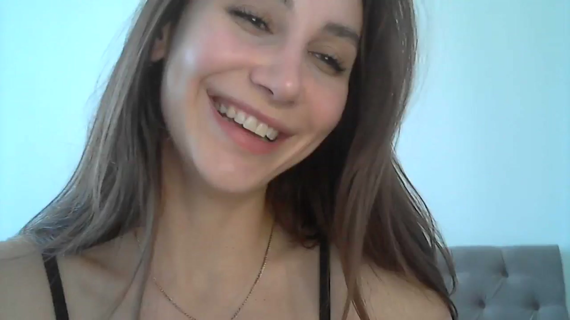 Gallery image thumbnail from HappinessInMe's myfreecams stream on, 06/03/2024, 15:43 image 16 of 20