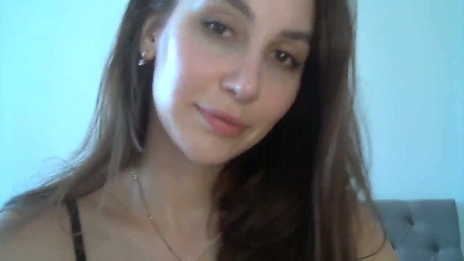 Gallery image thumbnail from HappinessInMe's myfreecams stream on, 06/03/2024, 15:43 image 8 of 20