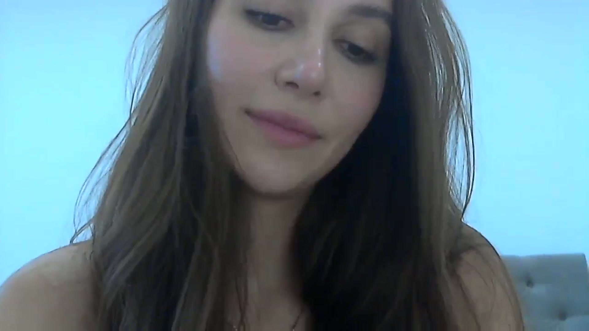 Gallery image thumbnail from HappinessInMe's myfreecams stream on, 06/05/2024, 14:56 image 17 of 20