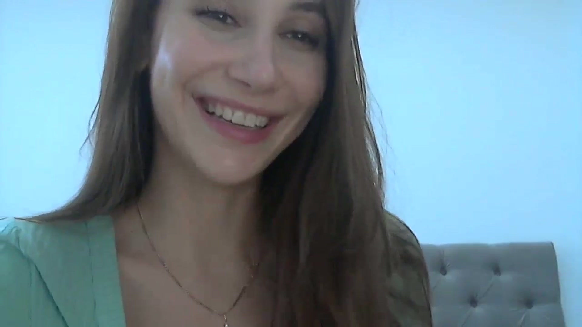 Gallery image thumbnail from HappinessInMe's myfreecams stream on, 06/07/2024, 15:35 image 9 of 20