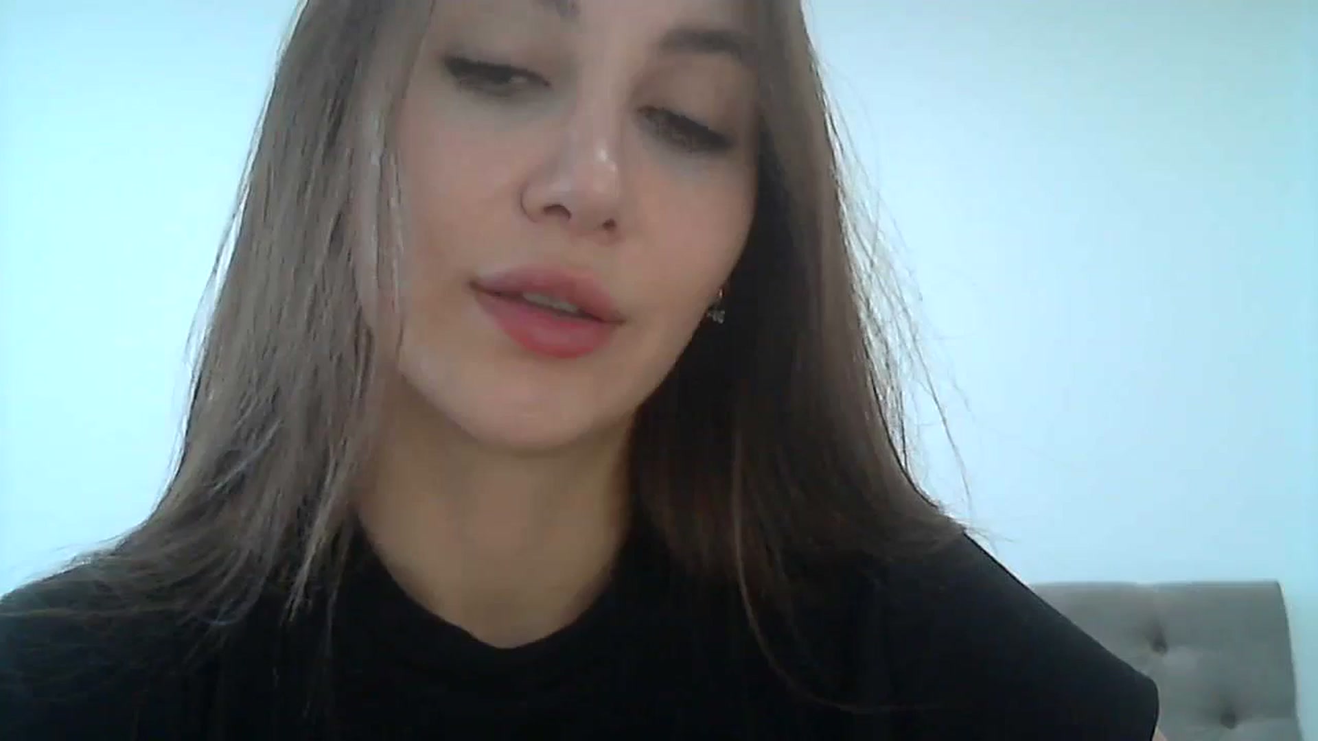 Gallery image thumbnail from HappinessInMe's myfreecams stream on, 06/11/2024, 14:10 image 16 of 20