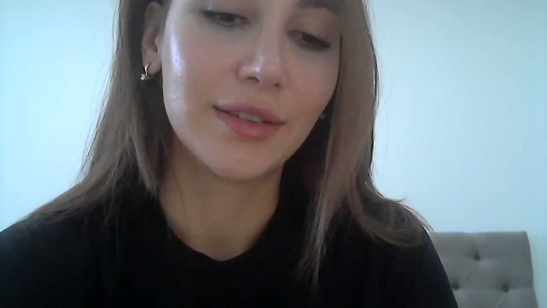 Gallery image thumbnail from HappinessInMe's myfreecams stream on, 06/11/2024, 14:10 image 6 of 20