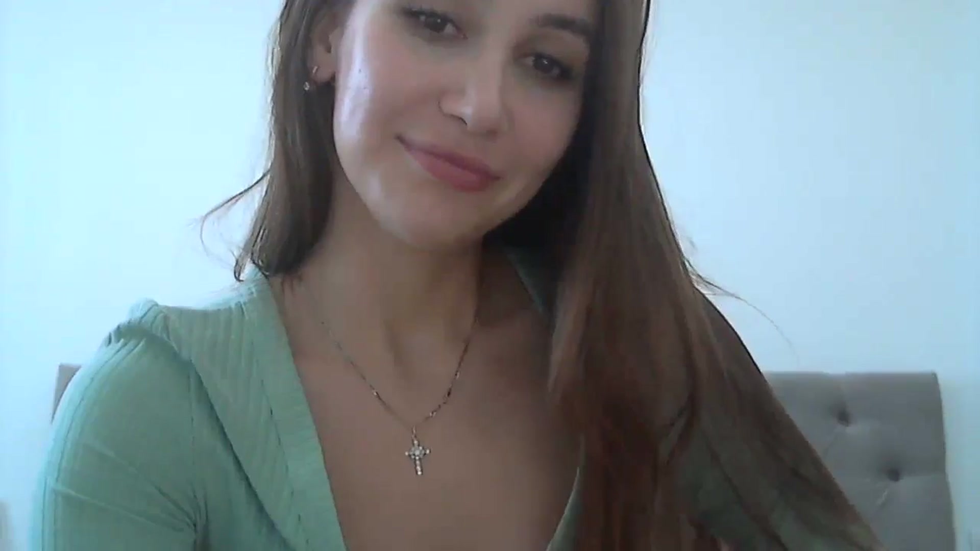 Gallery image thumbnail from HappinessInMe's myfreecams stream on, 06/17/2024, 16:26 image 3 of 20