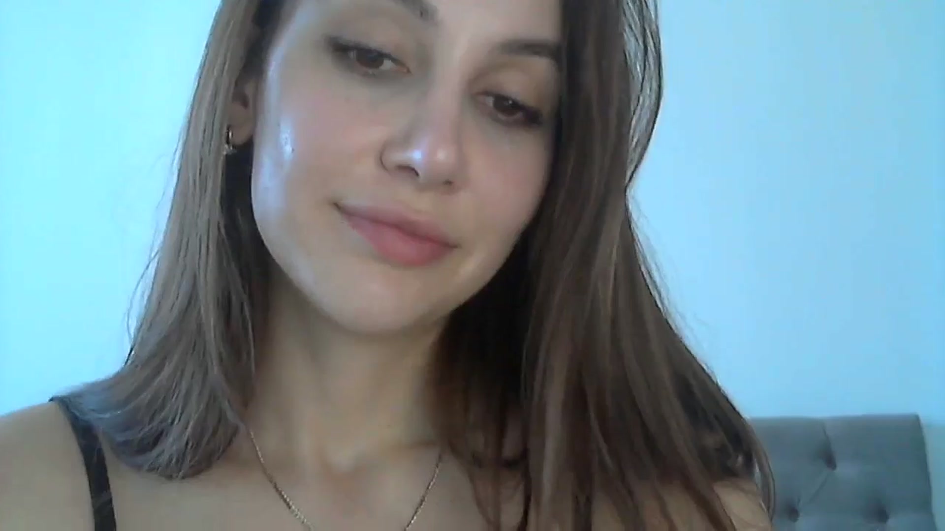 Gallery image thumbnail from HappinessInMe's myfreecams stream on, 06/20/2024, 15:38 image 8 of 20