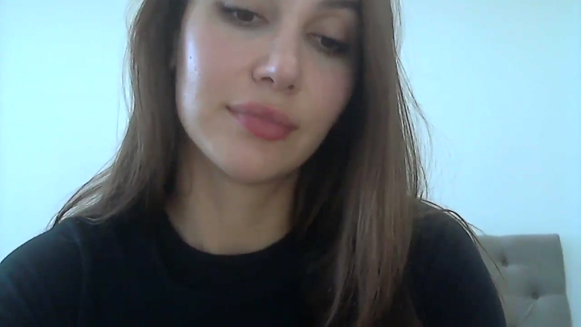 Gallery image thumbnail from HappinessInMe's myfreecams stream on, 06/23/2024, 14:56 image 5 of 20