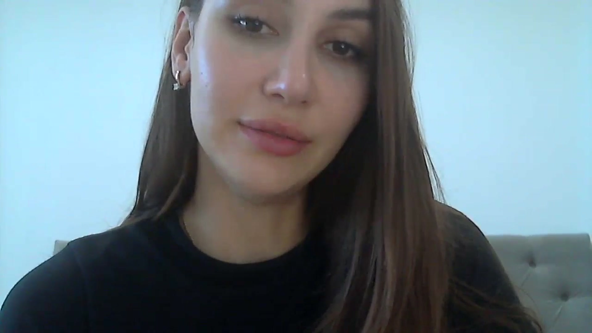 Gallery image thumbnail from HappinessInMe's myfreecams stream on, 06/23/2024, 15:20 image 9 of 20