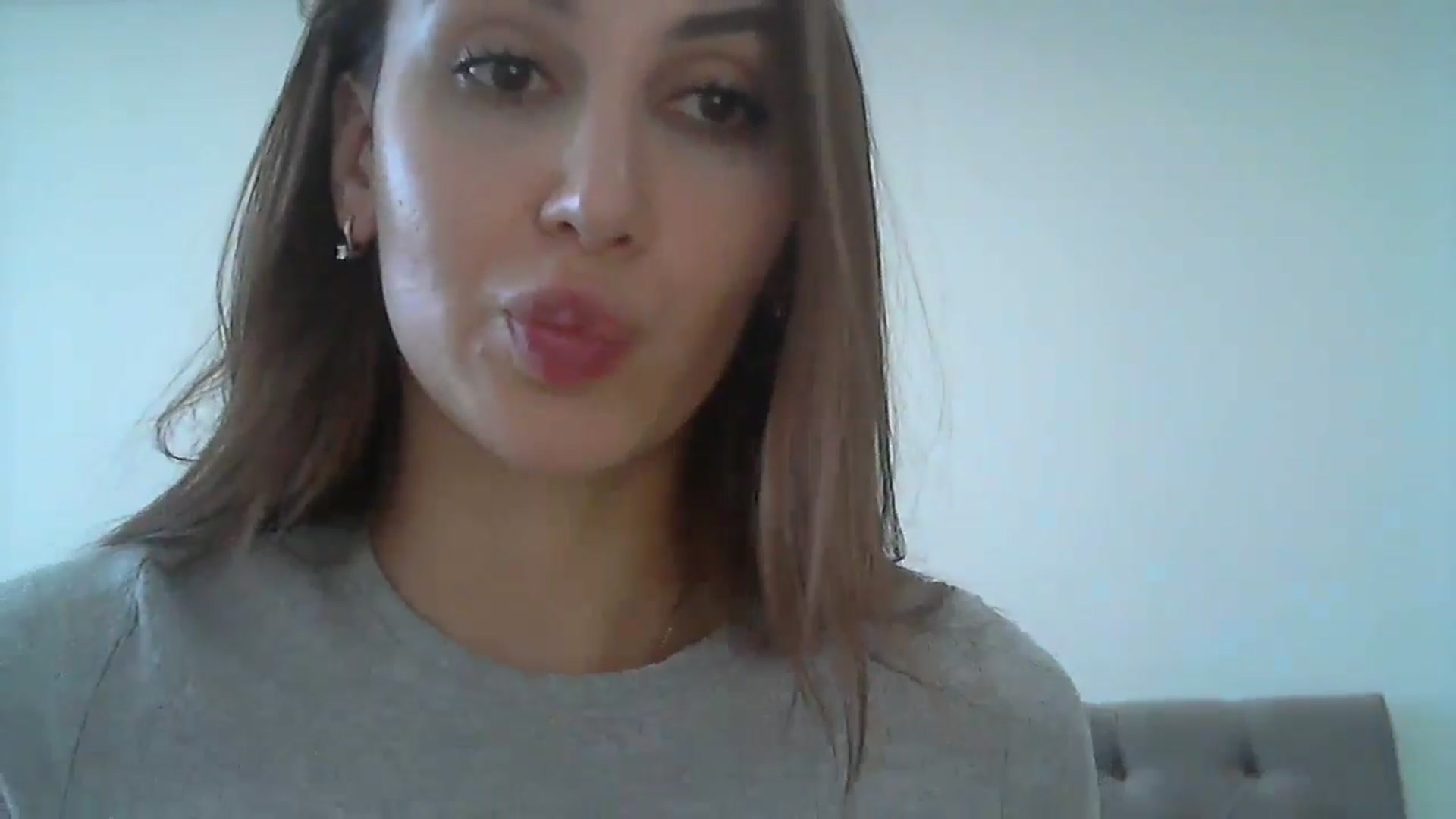 Gallery image thumbnail from HappinessInMe's myfreecams stream on, 06/24/2024, 15:42 image 17 of 20