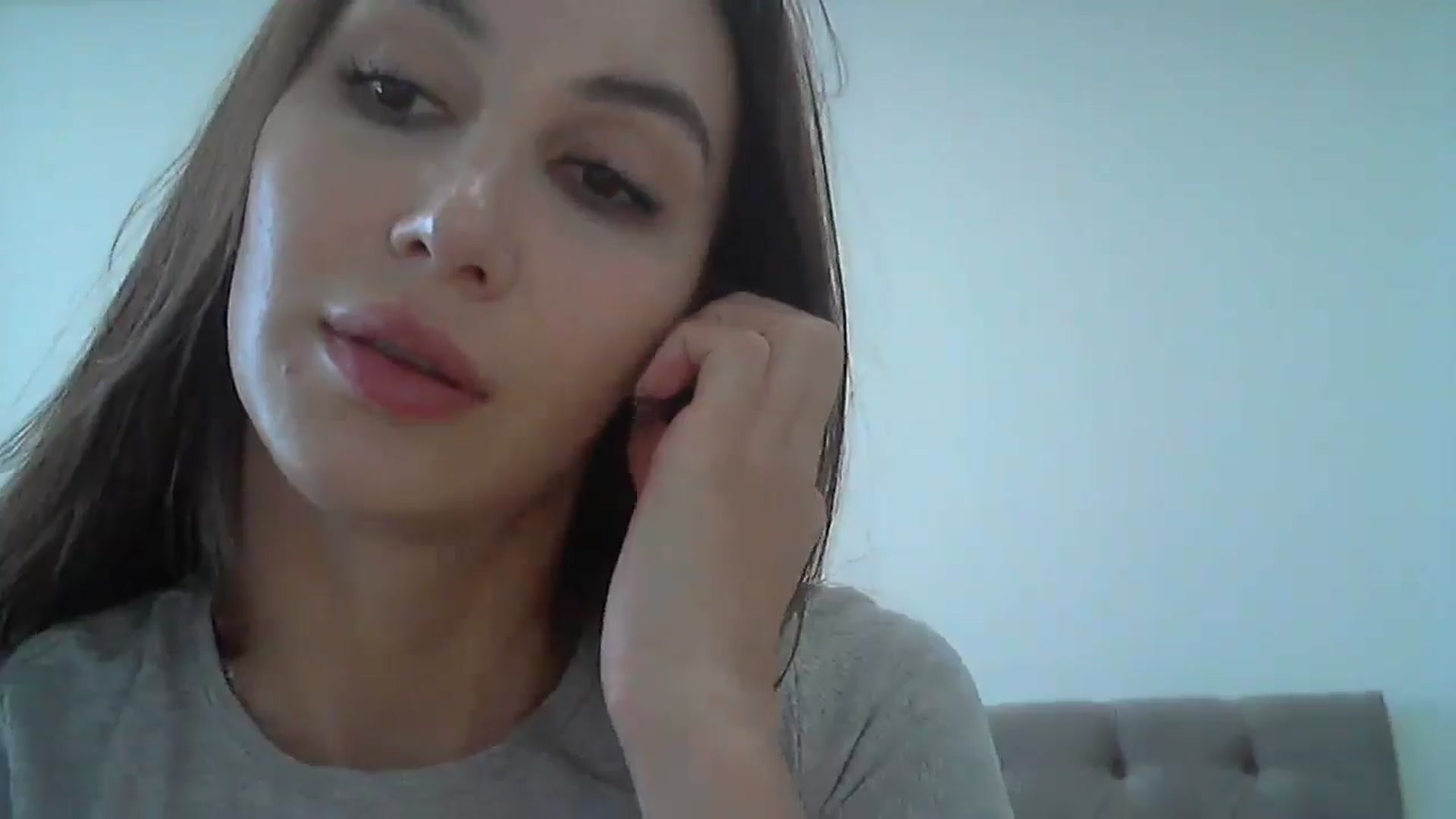 Gallery image thumbnail from HappinessInMe's myfreecams stream on, 06/24/2024, 15:42 image 5 of 20