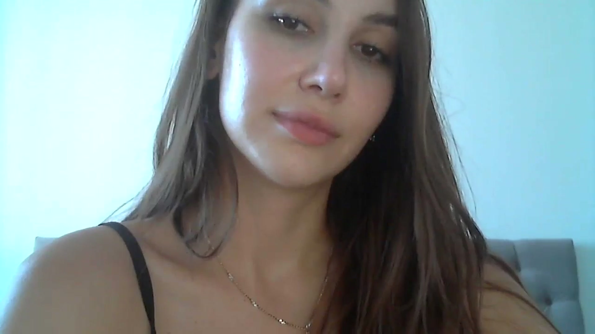 Gallery image thumbnail from HappinessInMe's myfreecams stream on, 07/01/2024, 15:18 image 13 of 20