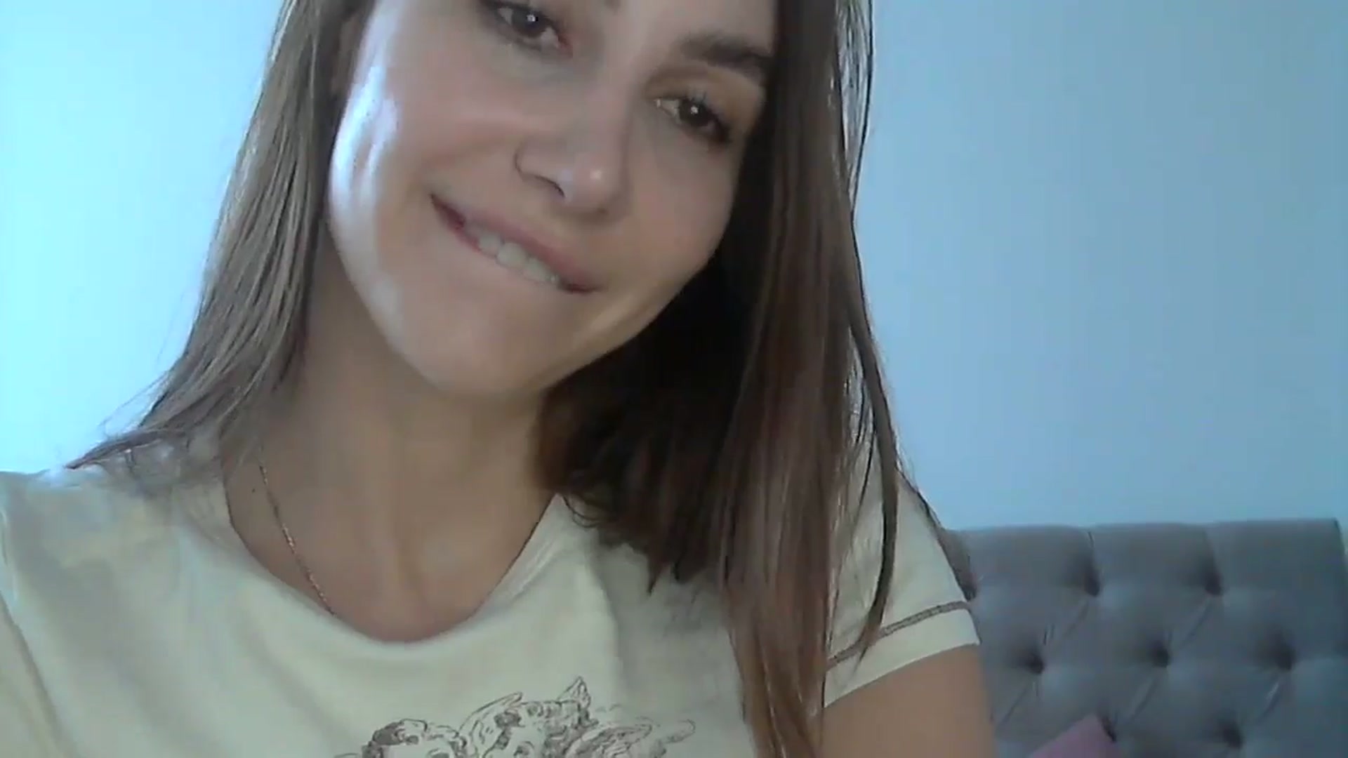 Gallery image thumbnail from HappinessInMe's myfreecams stream on, 07/04/2024, 15:57 image 6 of 20