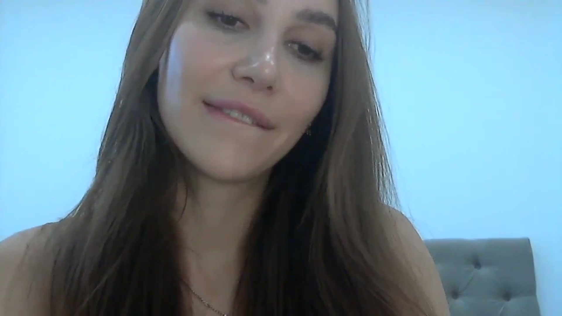 Gallery image thumbnail from HappinessInMe's myfreecams stream on, 07/06/2024, 15:40 image 19 of 20